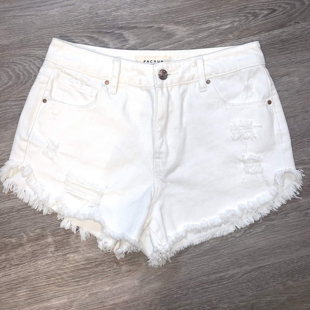 BRAND NEW PacSun shorts
